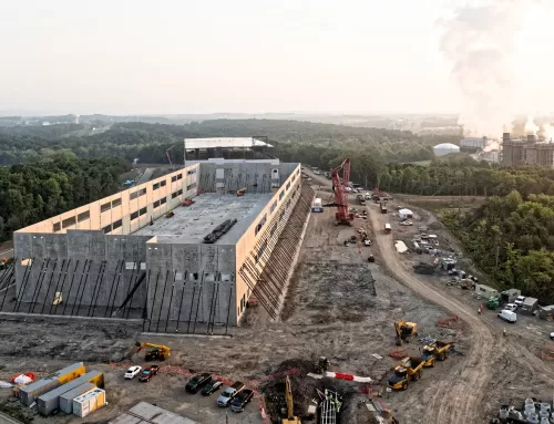 Construction planning climbs again on core sector momentum